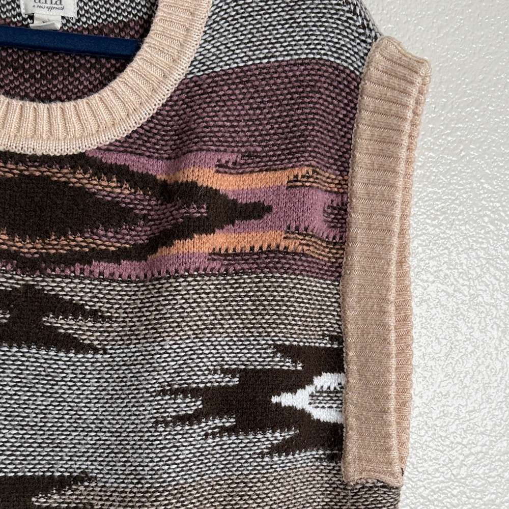 A.N.A Multicolor Patterned Crew Neck Sweater Vest… - image 5